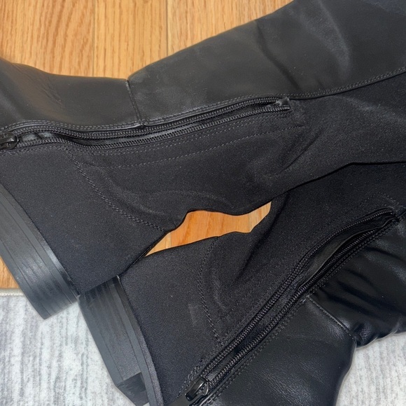 Black Knee-High Women's Boots - Picture 5 of 6